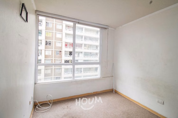 Departamento en Av. María Rozas Velásquez