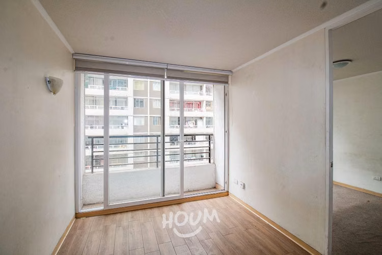 Departamento en Av. María Rozas Velásquez