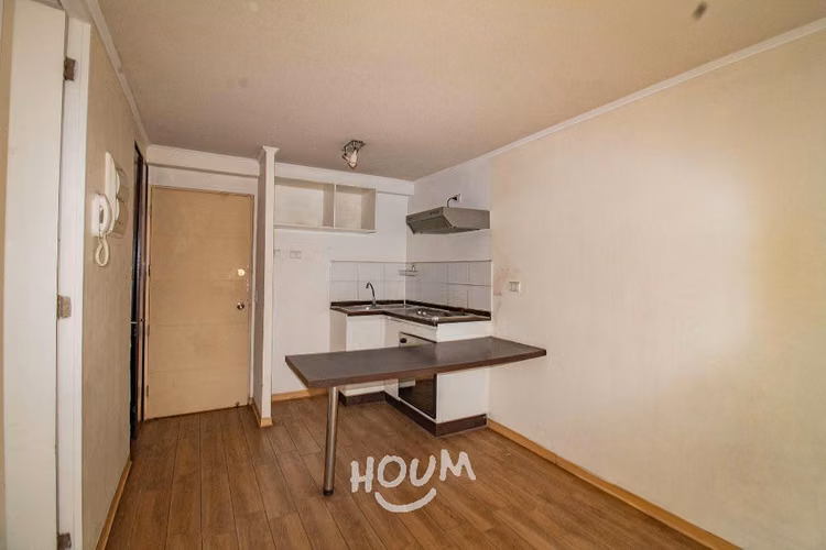 Departamento en Av. María Rozas Velásquez