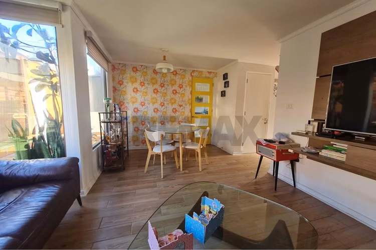 Amplia casa en venta costa laguna 4d 3b
