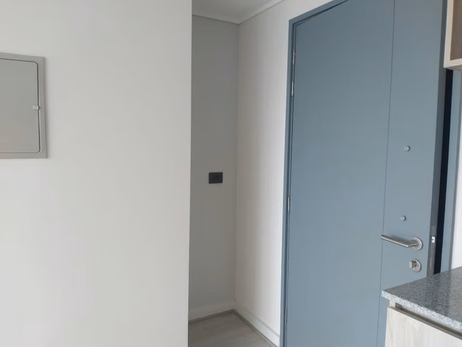 Arriendo Depto 1 Dormitorio + Estacionamiento + Bodega / 50% DCTO /  Calle Uno, La Cisterna