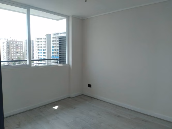 Arriendo Depto 1 Dormitorio + Estacionamiento + Bodega / 50% DCTO /  Calle Uno, La Cisterna