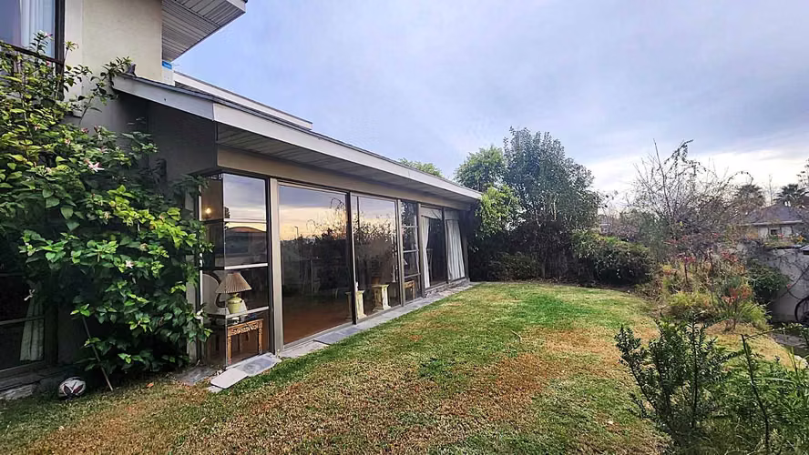 Moderna Vivienda con Excelente Conectividad (171183)