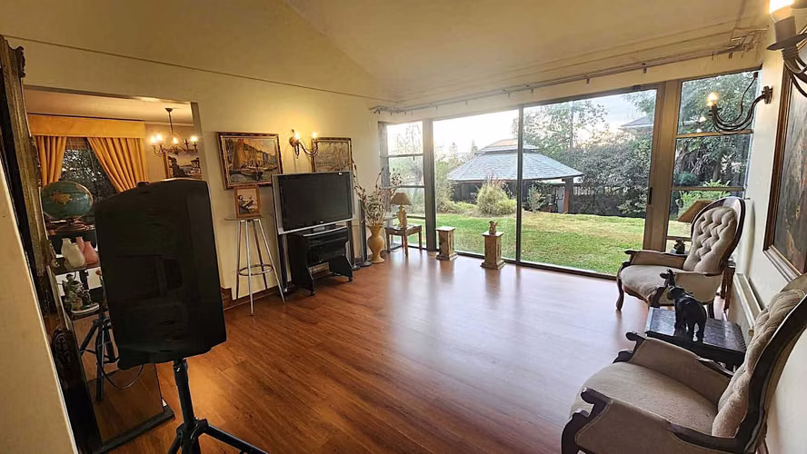 Moderna Vivienda con Excelente Conectividad (171183)