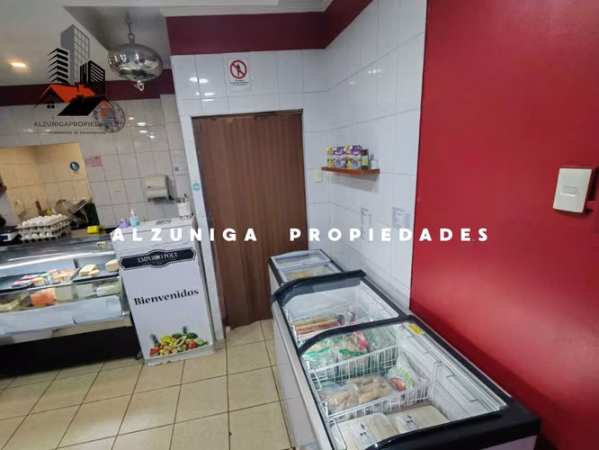 Se Vende Local Comercial en Valle Lo Campino (171184)