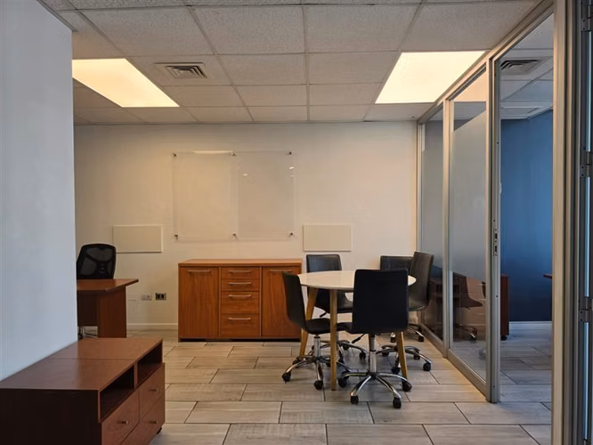 Oficina Amoblada en Arriendo en Las Condes