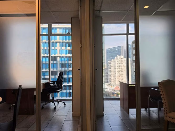 Oficina Amoblada en Arriendo en Las Condes