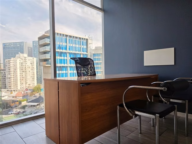 Oficina Amoblada en Arriendo en Las Condes