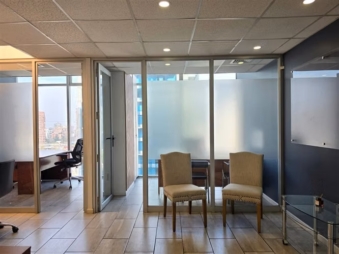 Oficina Amoblada en Arriendo en Las Condes