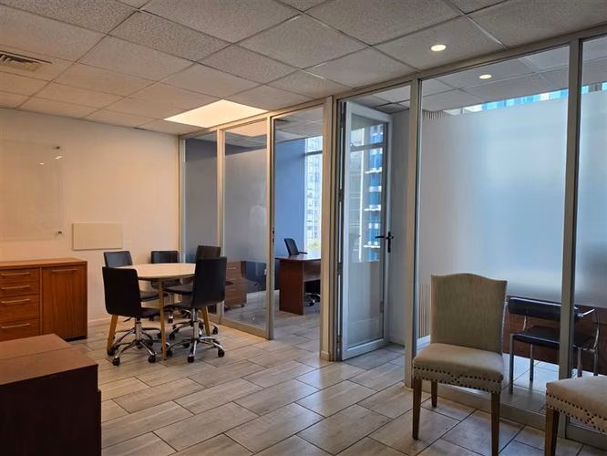 Oficina Amoblada en Arriendo en Las Condes