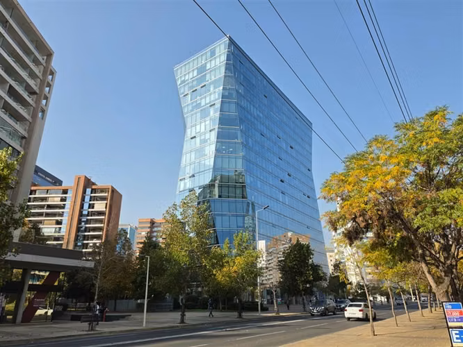 Oficina Amoblada en Arriendo en Las Condes / 22 m2