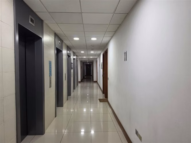 Oficina Amoblada en Arriendo en Las Condes / 22 m2