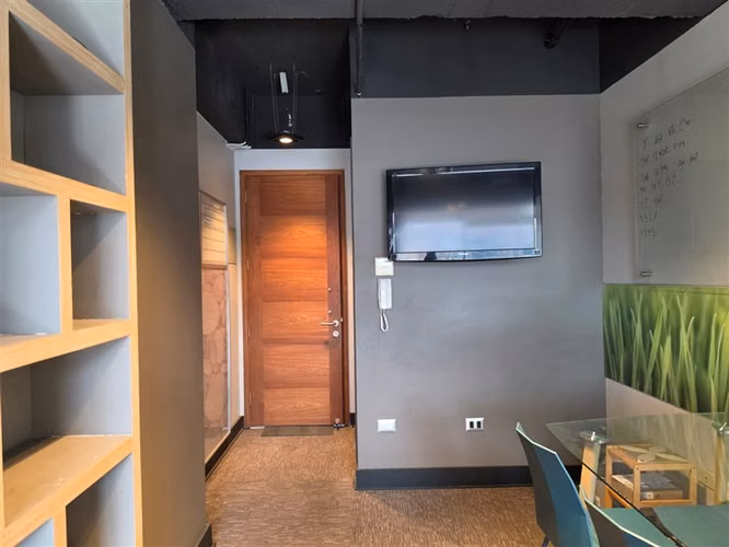 Oficina Amoblada en Arriendo en Las Condes / 22 m2