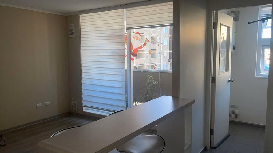Departamento 3 Dorm/1 Baño / 1 Estacionamiento en Condominio Volcán Calbuco $ 450.000