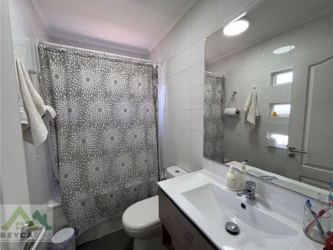 EXCLUSIVA PROPIEDAD EN PARQUE CENTRAL 235m² DE TERRENO, QUILLOTA