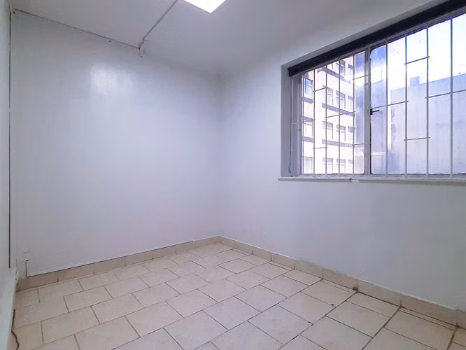Excelente conectividad a 2 cuadras de Metro Plaza de Armas