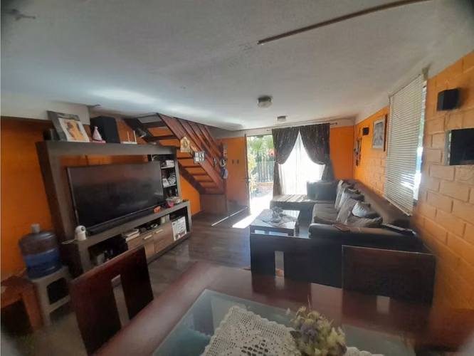 SE VENDE CASA EN SECTOR EL MIRADOR DE VILLA ALEMANA