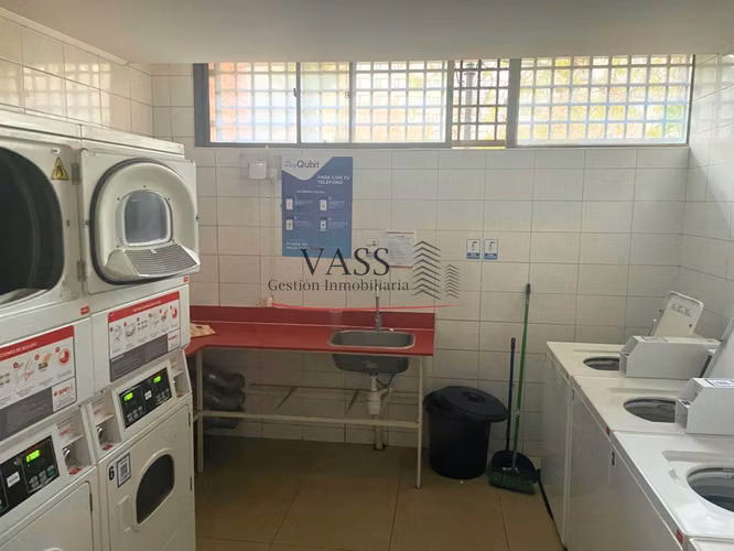 VASS Vende depto 2D2B1B estilo mariposa Iglesia Sacramentino