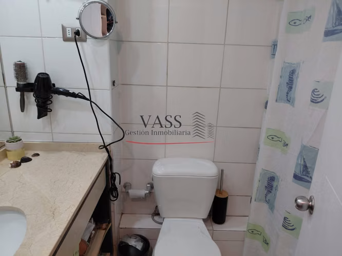 VASS Vende depto 2D2B1B estilo mariposa Iglesia Sacramentino