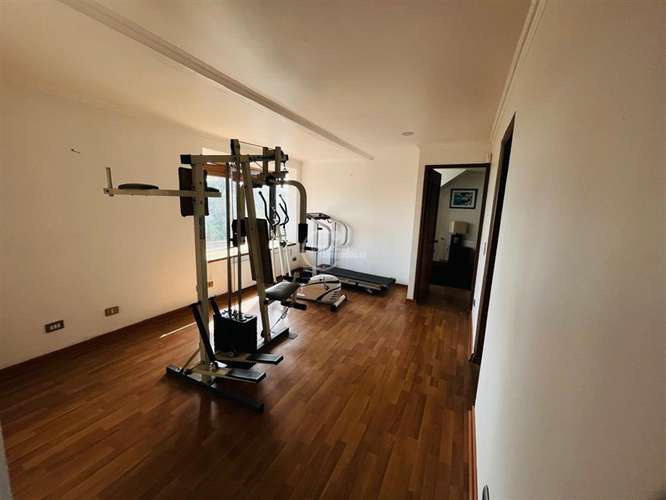 Casa en arriendo de 5 dorm. en Las Condes - Imagen 20