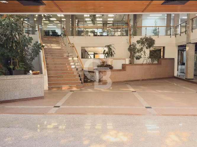 Propiedad Comercial, Santa María de Manquehue