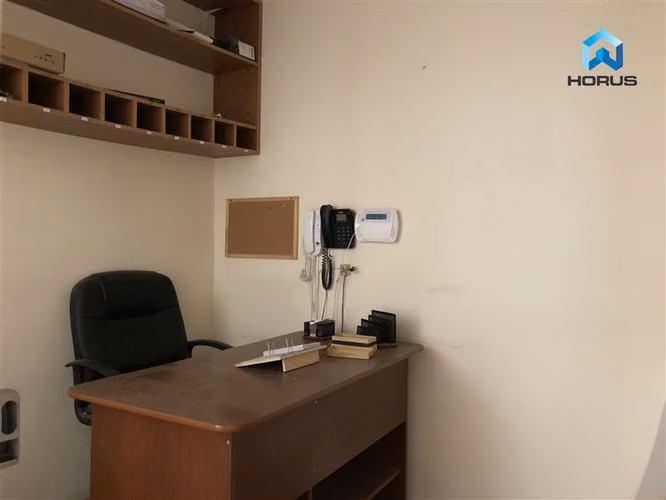 Hostal con local comercial. — Copiapó