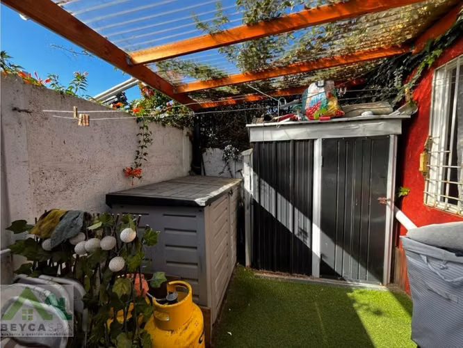 SE VENDE CASA ESQUINA EN PORTAL ARAUCARIA, QUILLOTA
