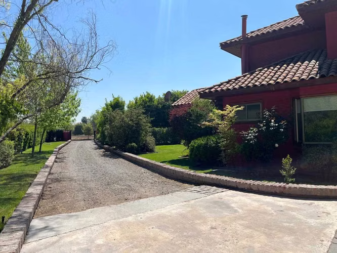 Casa en El Algarrobal, Colina (171240)
