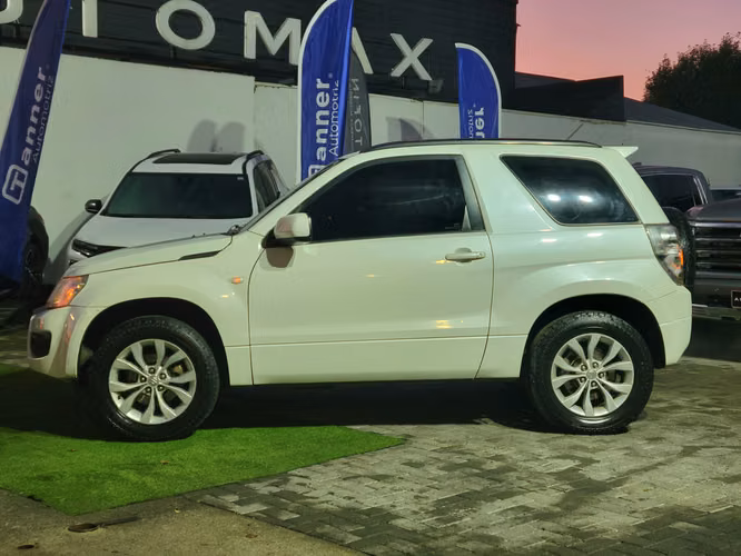 Suzuki Grand Vitara GLX 2.4 Mec Ac 4×4 2016