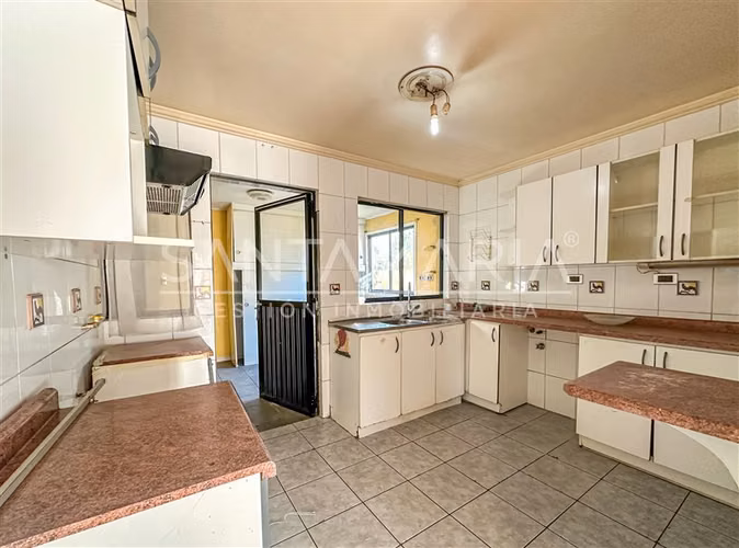 Arriendo Casa de 4 dorm. en Lomas San Andrés, Concepción.