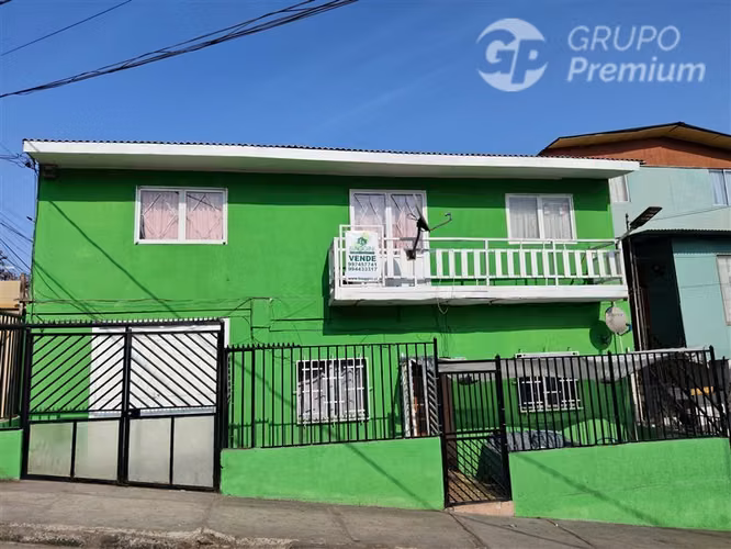 Casa en venta de 5 dorm. A minutos del centro de Antofagasta