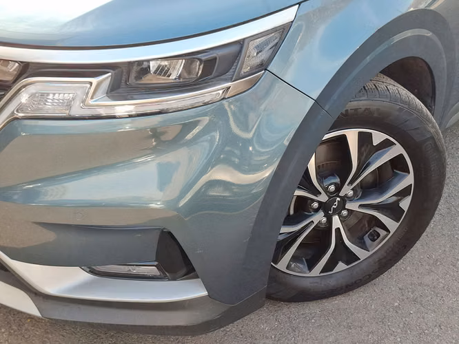 KIA CARNIVAL 2023