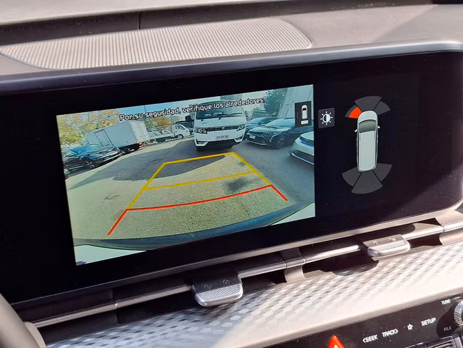 KIA CARNIVAL 2023