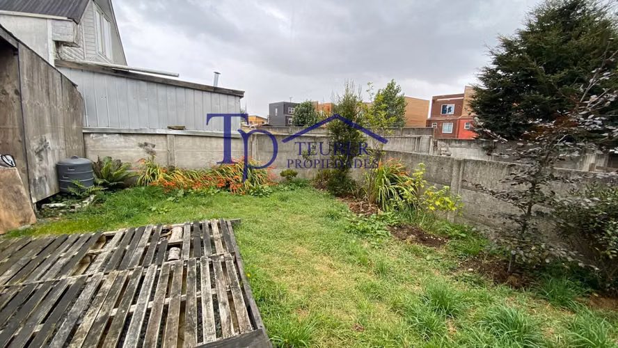 Casa Con Excelente Ubicación En Puerto Varas