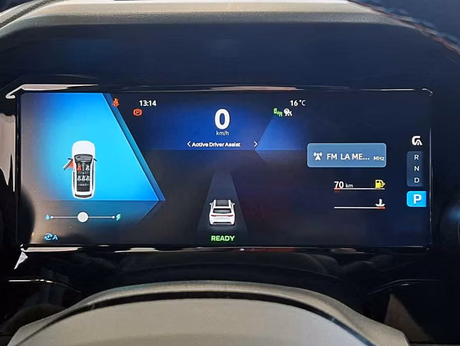RENAULT KOLEOS 2026