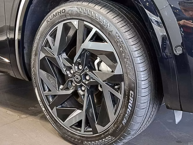 RENAULT KOLEOS 2026
