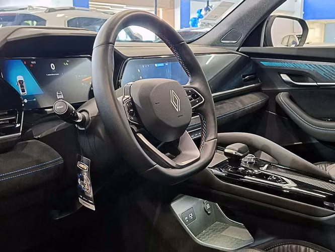 RENAULT KOLEOS 2026