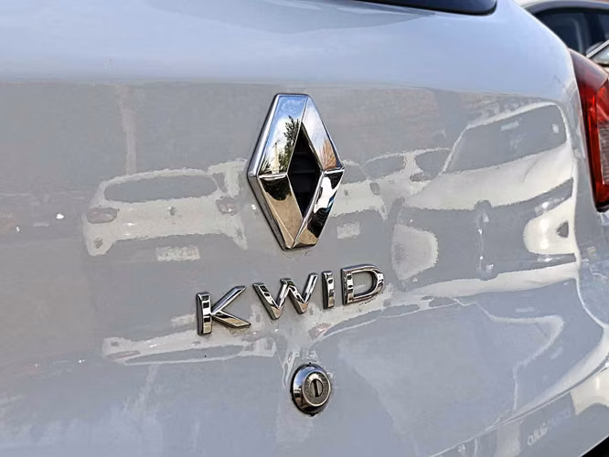 RENAULT KWID 2024