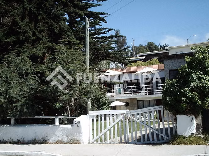 Venta propiedad con amplio terreno en La Herradura, Coquimbo