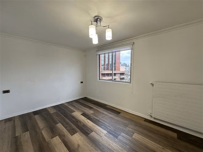 Arriendo oficina 1 privado 12m2 en Concepción centro