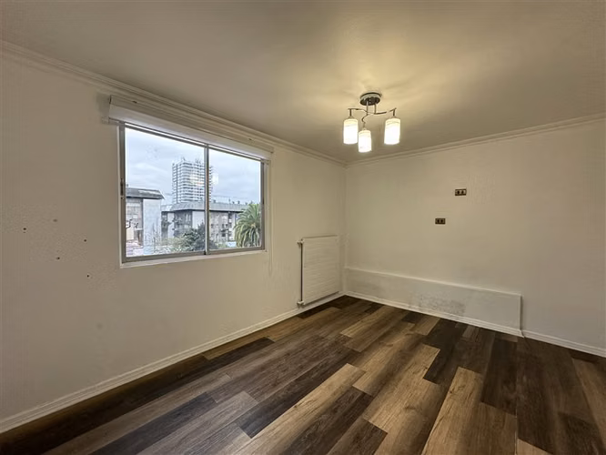 Arriendo oficina 1 privado 12m2 en Concepción centro
