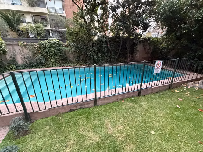 En el corazón del Barrio El Golf (171249)