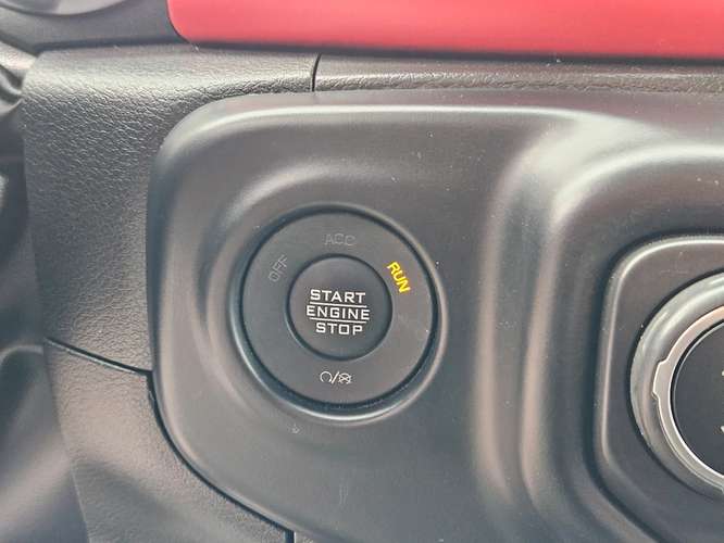 Jeep Gladiator 3.6 RUBICON 4X4 DOB. CAB. AT 4P 2024 - Imagen 18