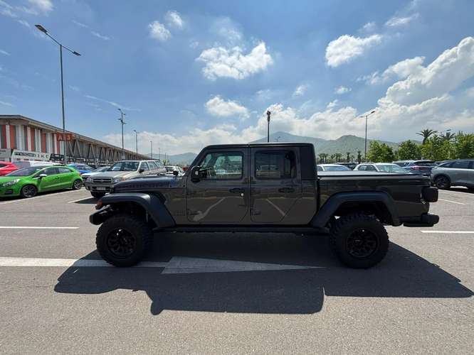 Jeep Gladiator 3.6 RUBICON 4X4 DOB. CAB. AT 4P 2024 - Imagen 8