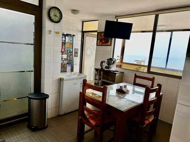Se vende Exclusivo Depto. Parque Ingles, Espectacular Vista al Mar.