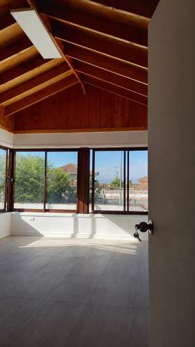 Casa Comercial Lista para Desarrollar su Proyecto en San Joaquín.