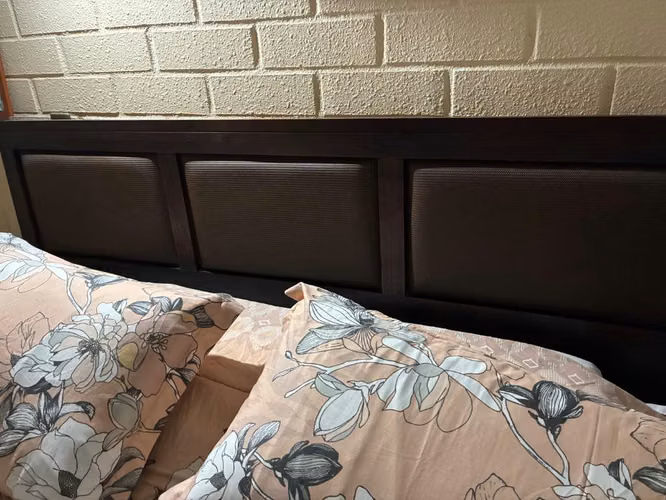 Cama King Cic con colchón Ortodepic.