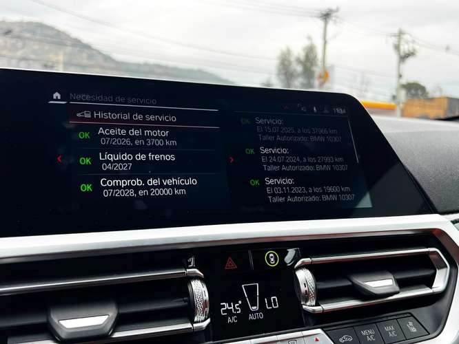 BMW M4 COMPETITION 2022