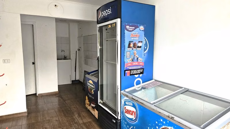 Local STRIP CENTER SIMÓN GONZÁLEZ