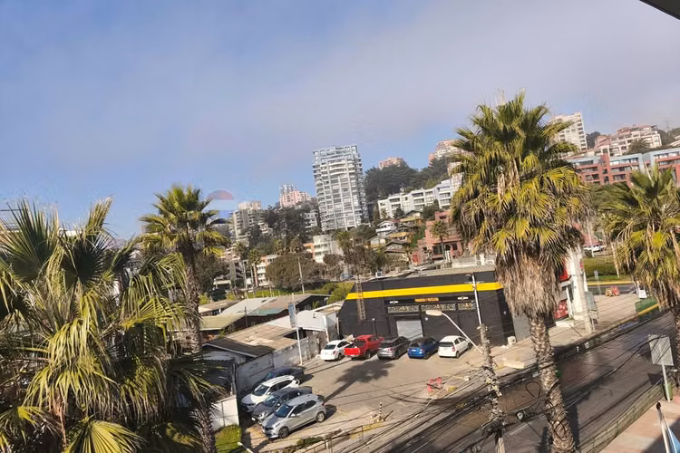 Oficina con estacionamiento en reñaca - Imagen 15